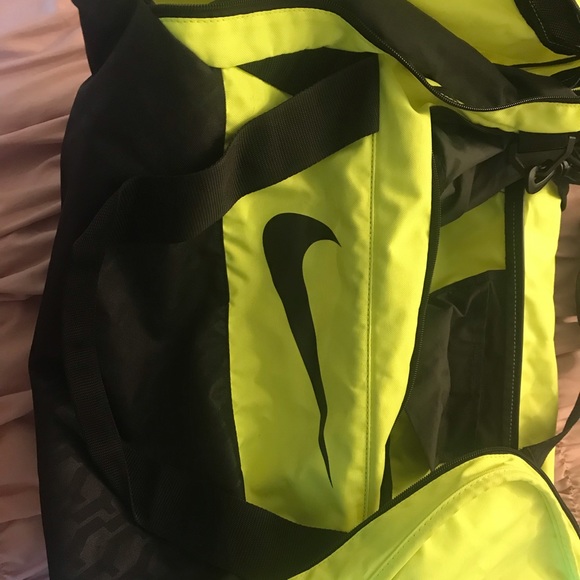 lime green nike duffel bag